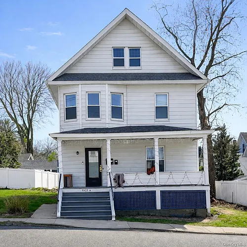 1009 Hudson Ave Photo 1