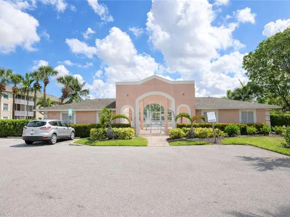 3225 Cypress Glen Way APT 105, Naples, FL 34109
