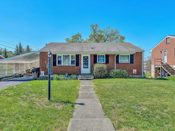 325 Lynn Haven Cir, Vinton, VA 24179