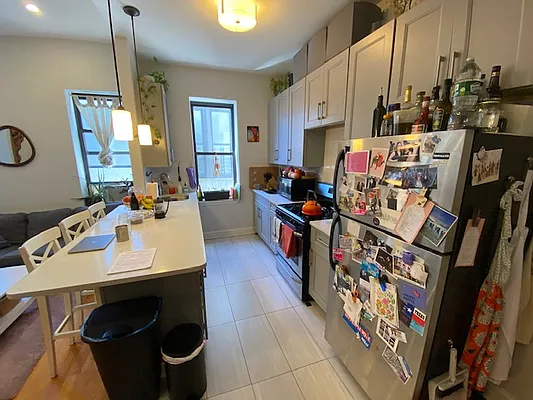 Rented by Mdays Realty | media 5