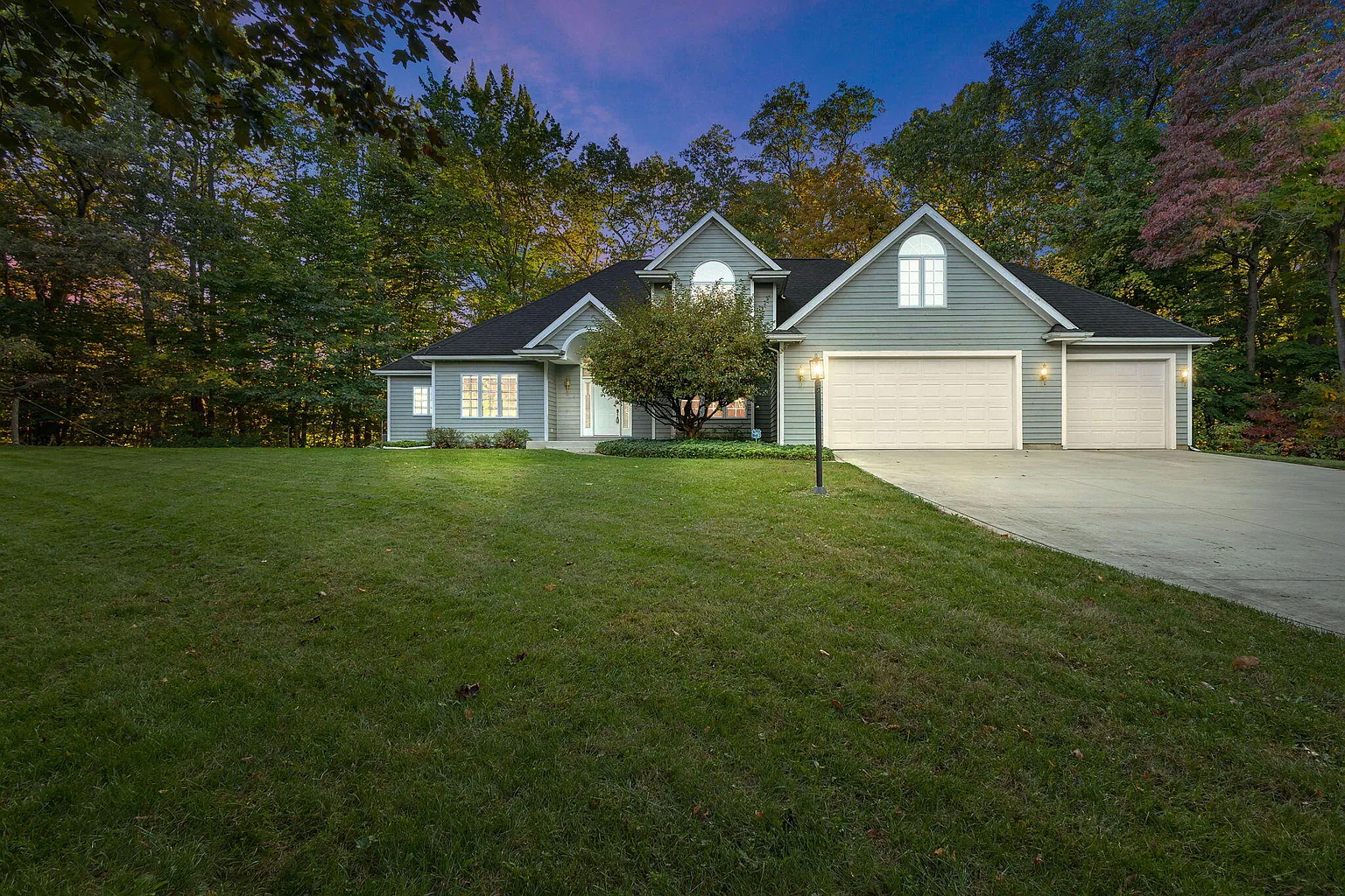 7674 Potato Hole Ct photo 1