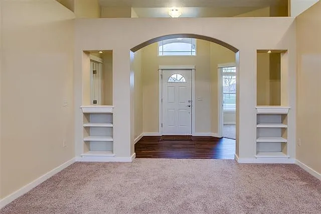 1012 S Pencil Ave — Photo 3