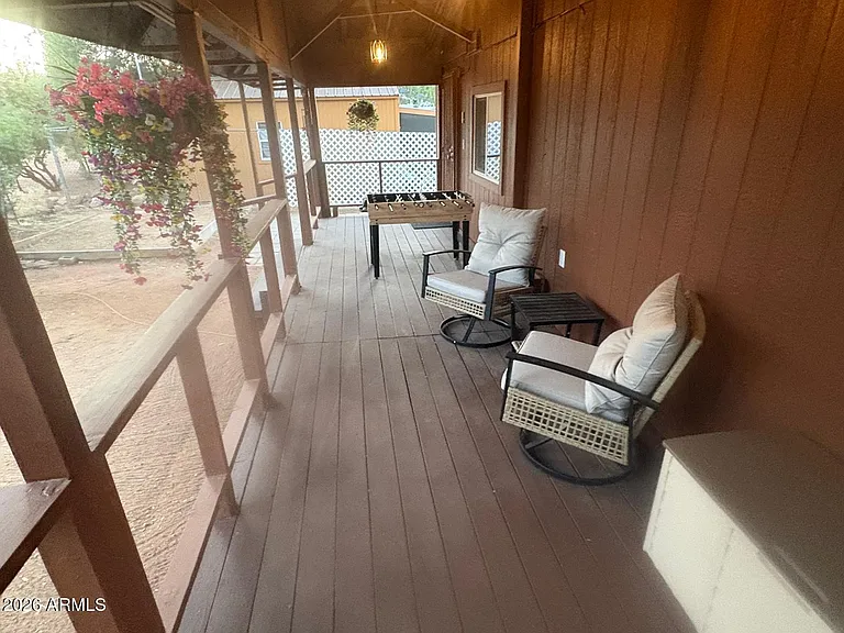 1007 W Saddle Ln — Photo 19