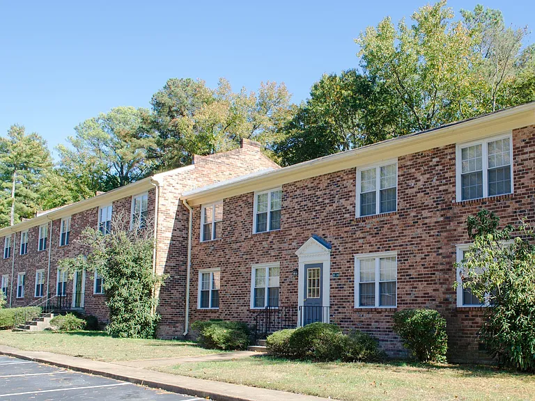 Landmark at Gayton Apartments — Photo 18