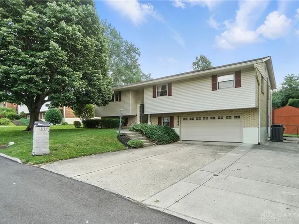 2536 Loris Dr, Dayton, OH 45449