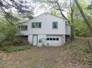 118 Snyderville Rd, Elizaville, NY 12523