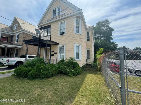 56 Waldorf Place, Schenectady, NY 12307
