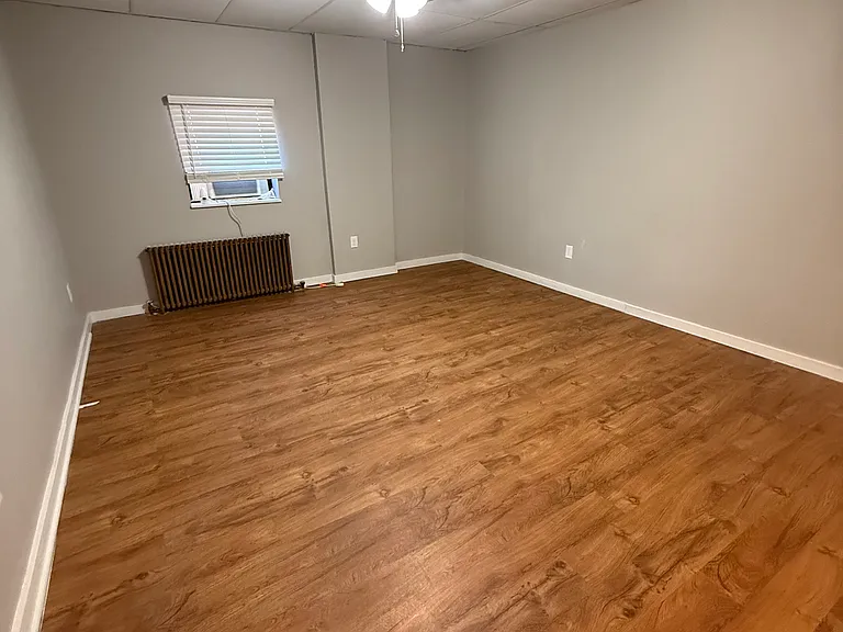 809 Oak St #1 — Photo 5
