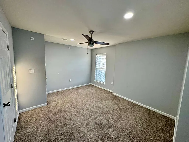 3017 Meridian Cmns #A — Photo 14