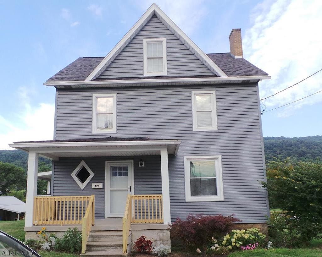 424 Sugar St, Roaring Spring, PA 16673 Zillow