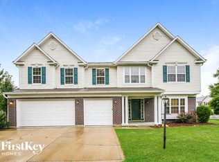 19187 Roudebush Blvd, Noblesville, IN 46060