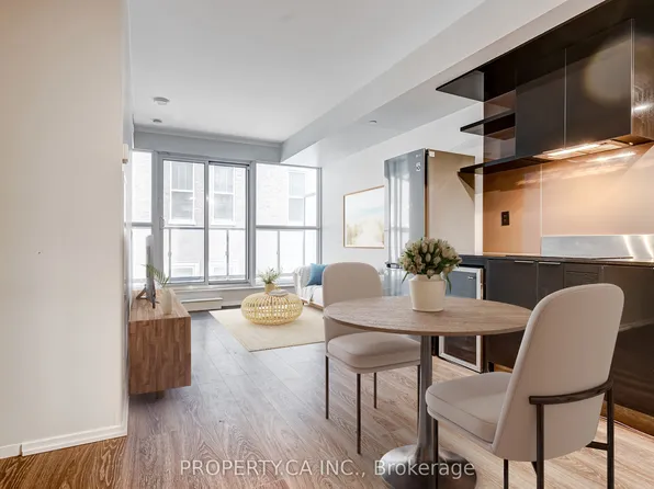 70 Temperance St #508, Toronto, ON M5H 0B1
