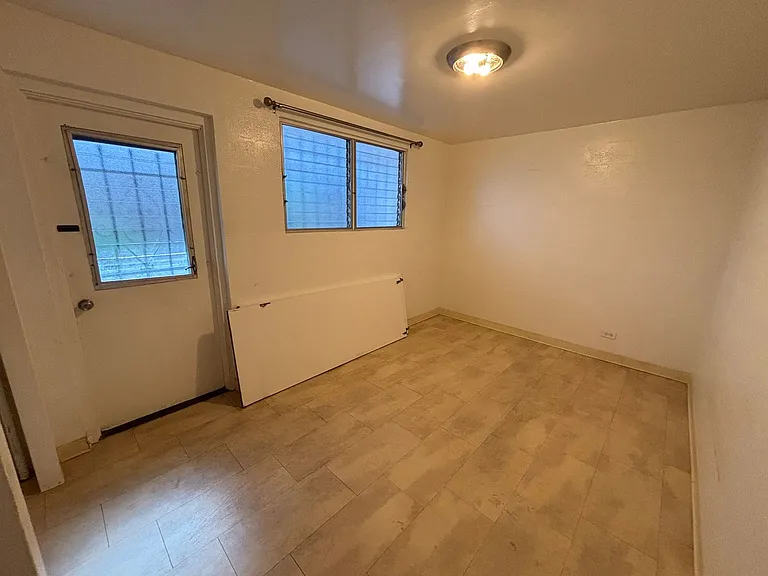 427 Liliha Court Ln — Photo 6