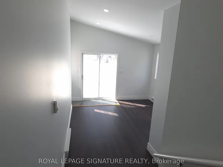 16 Muir Dr — Photo 10