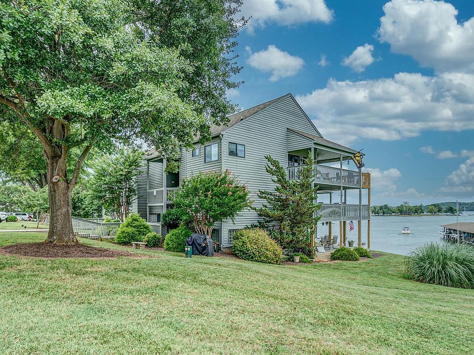 1st image of 97 Peninsula Point Dr #D-3