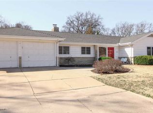 202 S Old Manor Rd, Wichita, KS 67218