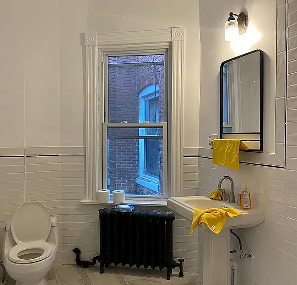 2700 Saint Paul St #3 — Photo 9