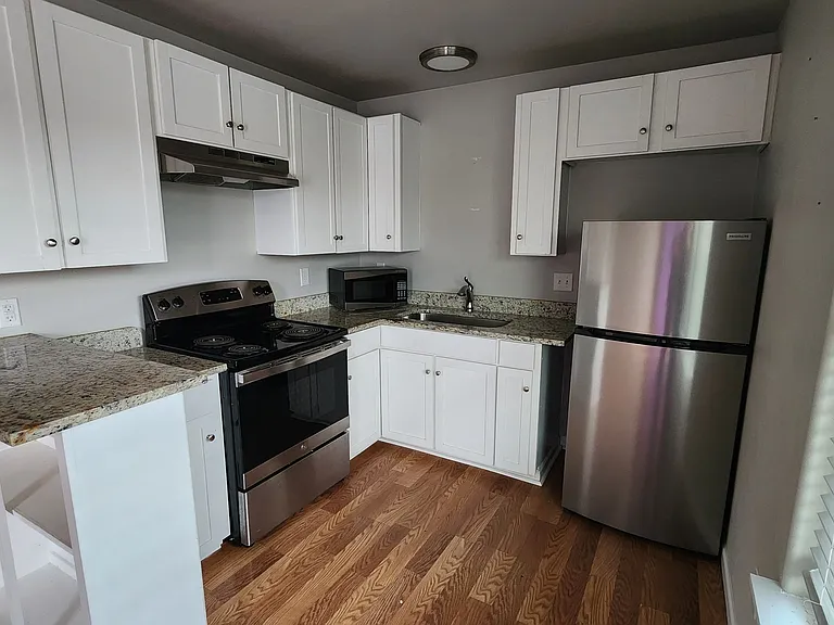 1402 N 2nd St — Photo 6