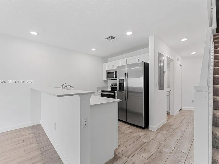 5010 Genove Pl #5010 — Photo 27