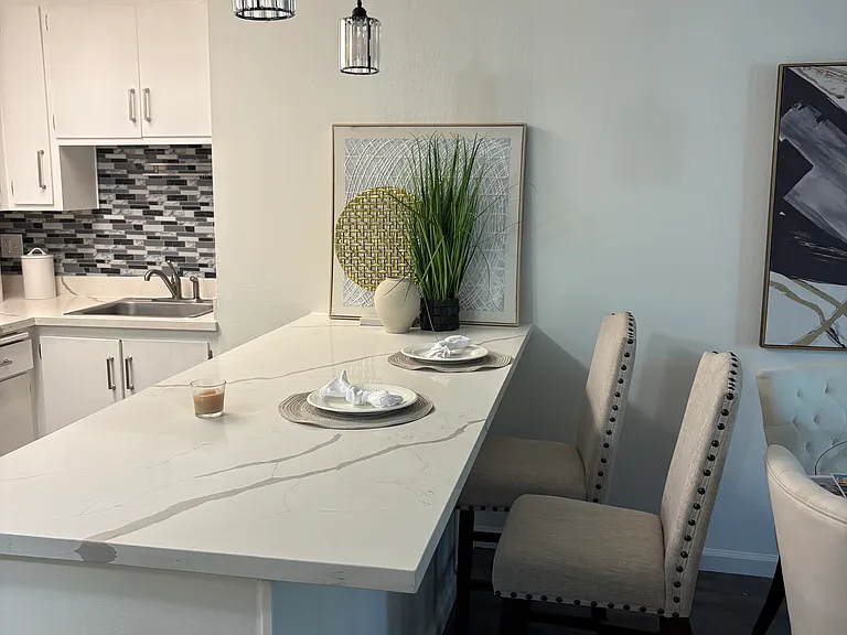 1743 Carmel Dr #17 — Photo 4
