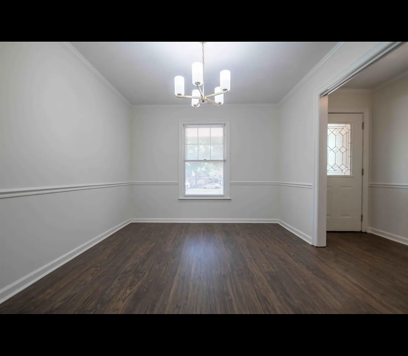 4 bed, 3011 sqft, $2,700 — Photo 1