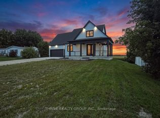 9887 Eric St, Lambton Shores, ON N0M2N0