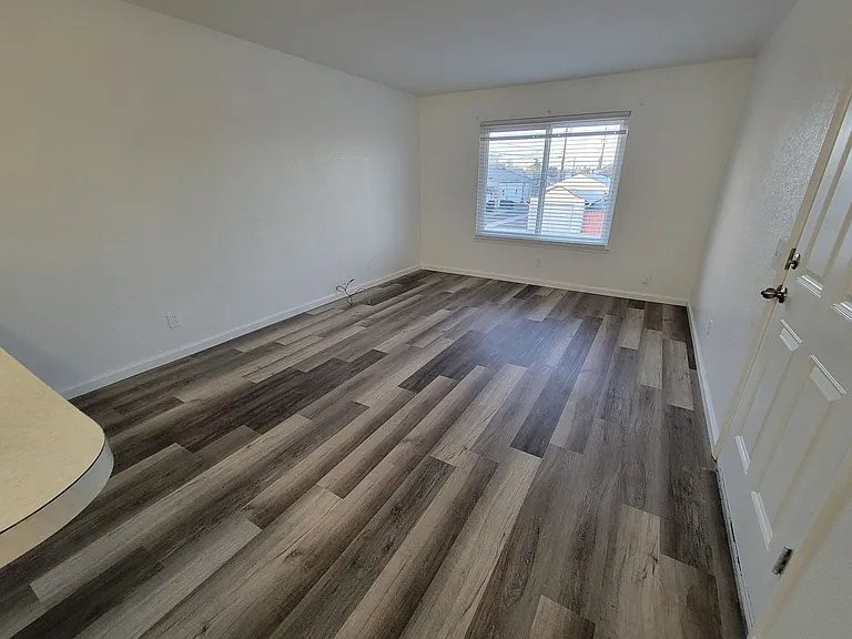 307 Colusa St #D — Photo 3