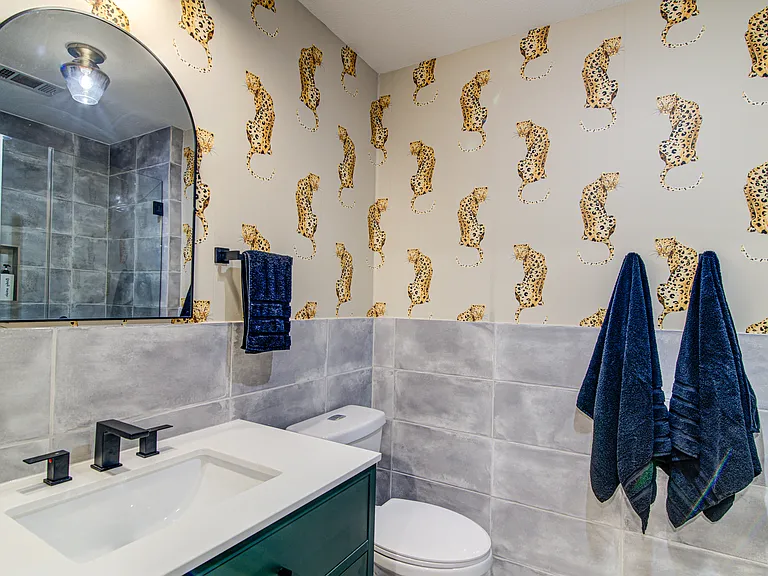 5411 Avenue H #B — Photo 15