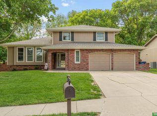 4309 Anchor Mill Rd, Bellevue, NE 68123