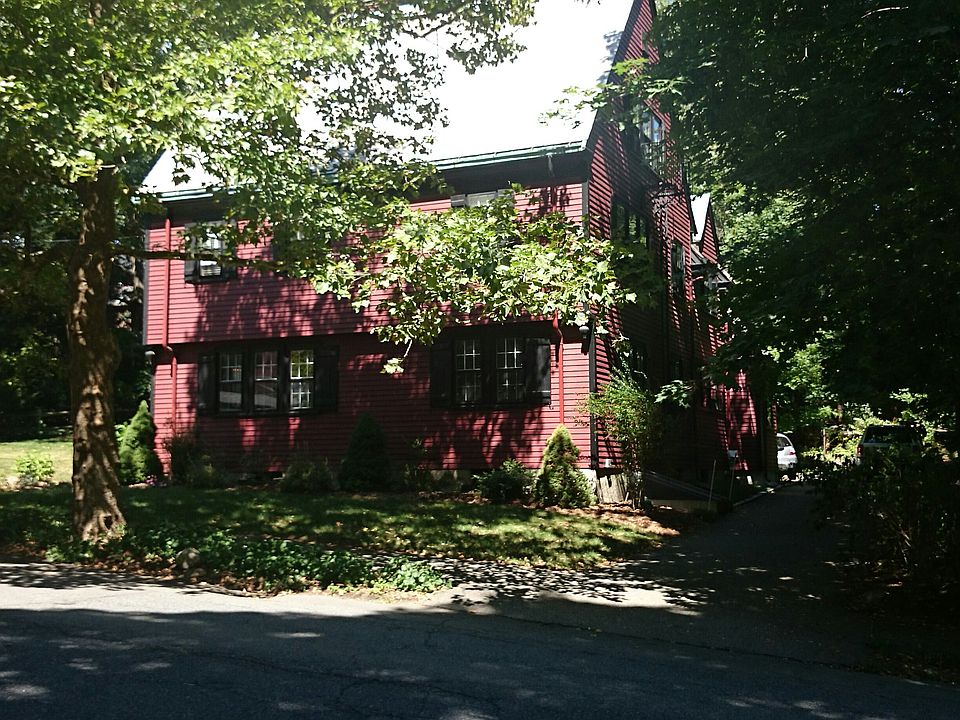 2nd image of 47 Cumberland Ave