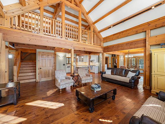 5th image of 172 South Road