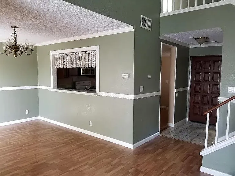 5031 Castlewood Cmn — Photo 6