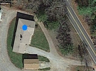 82 Whitaker Rd, Fairview, NC 28730