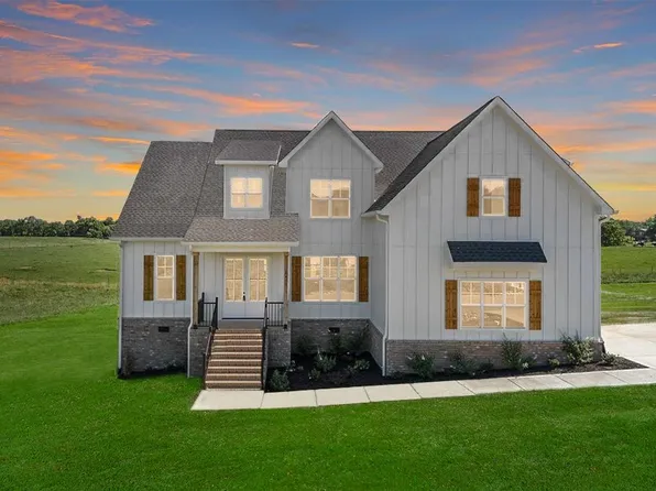 4450 Knox Ln, Cookeville, TN 38506