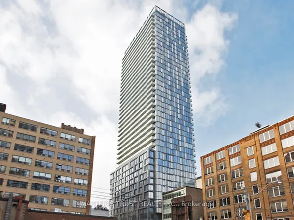 101 Peter St #2511, Toronto, ON M5V 0G6