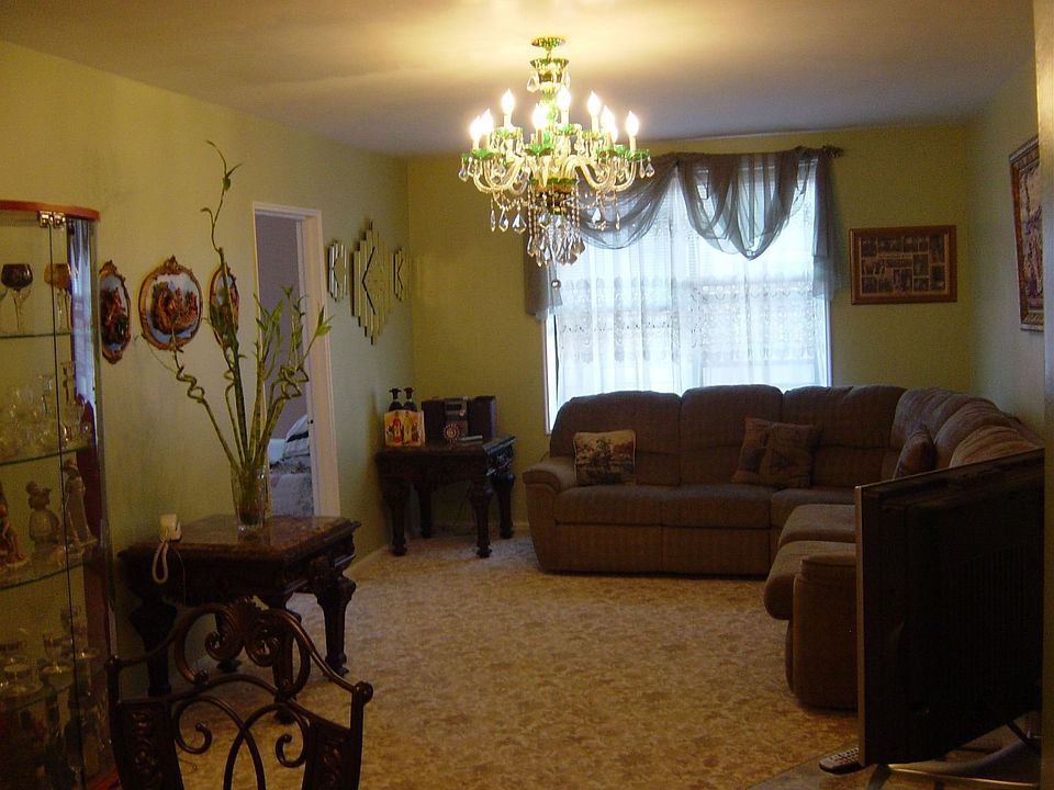 2nd image of 97-11 63rd Dr APT E1