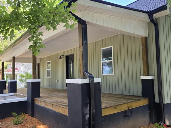 1006 Monroe St, Sweetwater, TN 37874