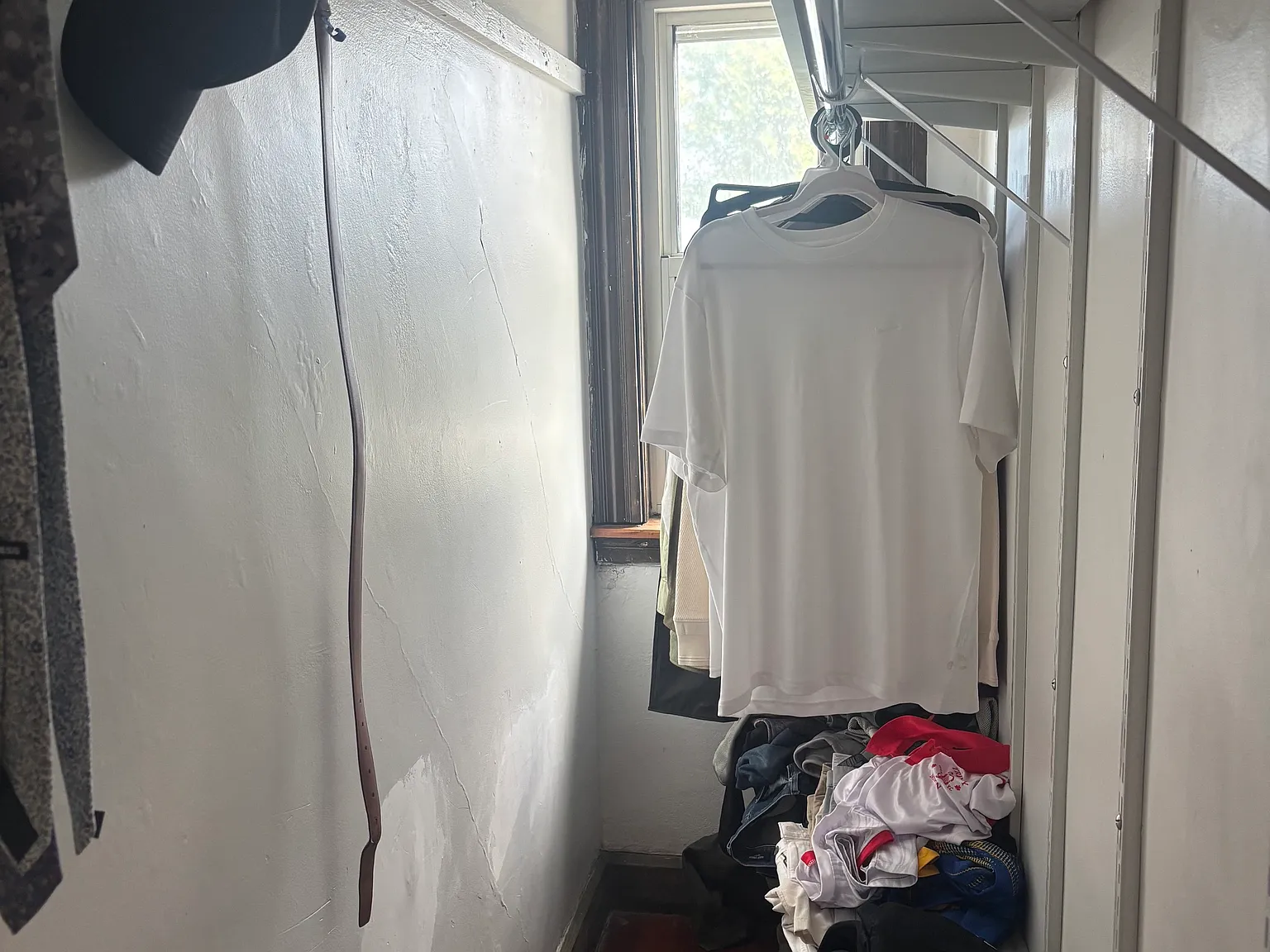 623 Adams St — Photo 3