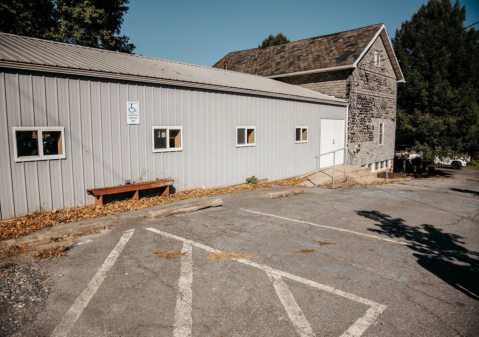 250 W Main St — Photo 3