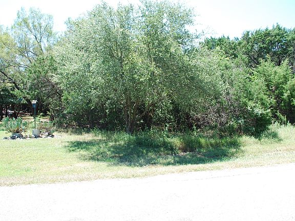 2nd image of 44155 Whisperwood Dr