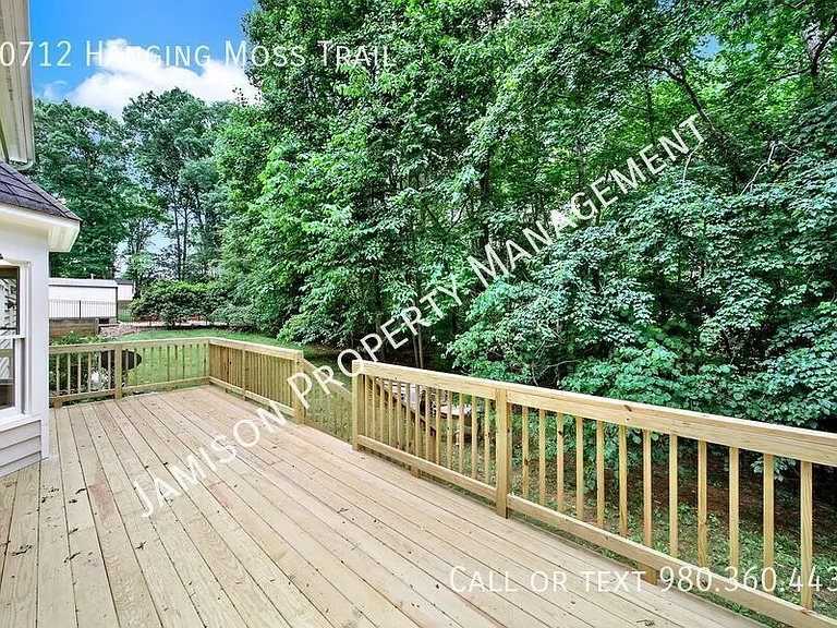 10712 Hanging Moss Trl — Photo 37