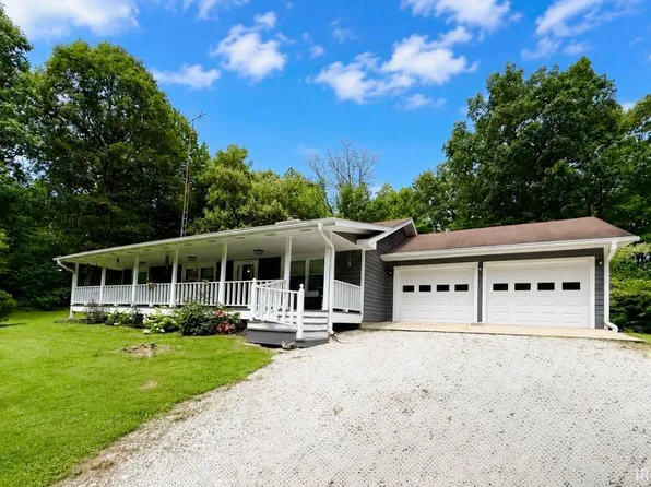 857 Sportsman Club Rd, Mitchell, IN 47446