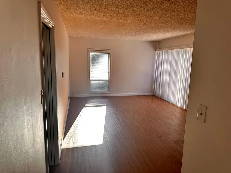 2410 S Carolina St #A — Photo 13