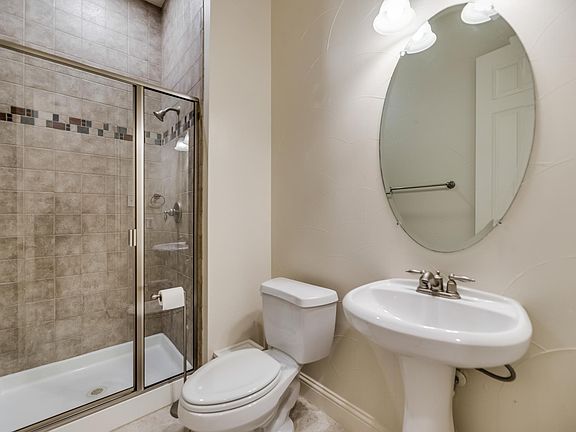 2nd image of 3955 Bal Harbour Ln