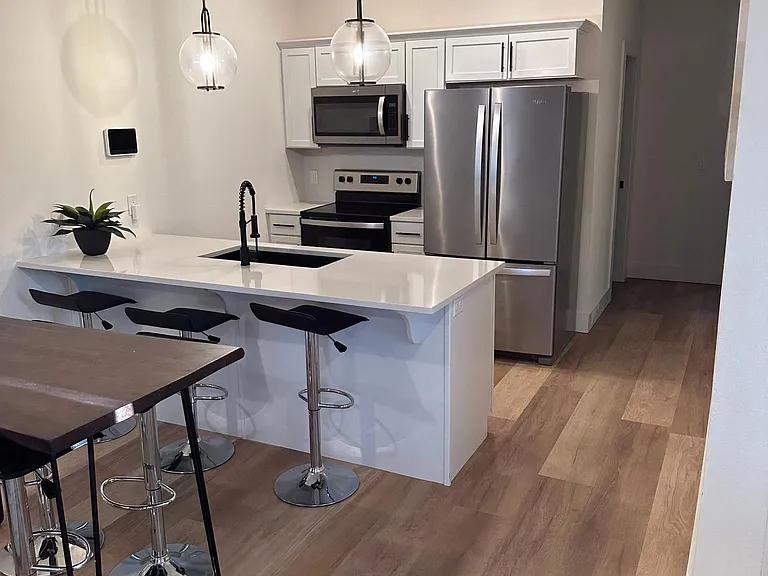 2600 Livingston Sq #1.1 — Photo 2