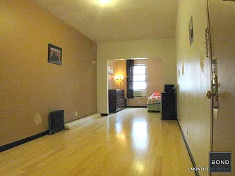 Rented by Bond New York