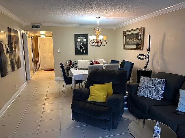 2 bed, 2.0 bath, 990 sqft, $1,600 — Photo 4