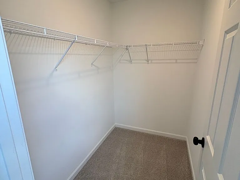 2942 Sharpstone Dr — Photo 18
