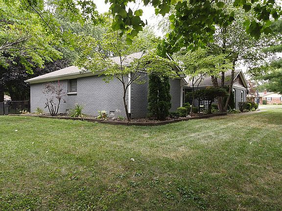 5th image of 9868 Sunnymeade Ln