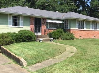 116 Meadowbrook Cir, West Point, MS 39773